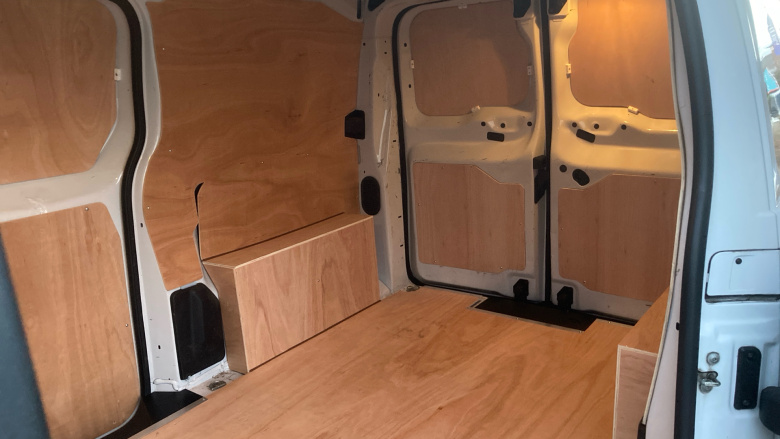 Citroen Dispatch M Diesel 1400 2.0 BlueHDi 145 Van Enterprise Edition